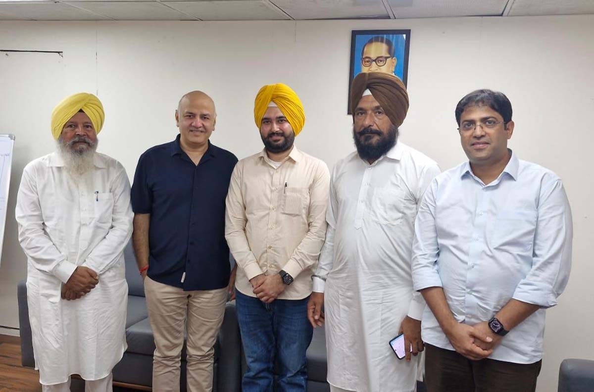 Aam Aadmi Party appoints Jasvir Singh Baliali as district incharge of farmers wing.